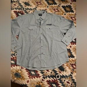 Wrangler longs sleeves button down